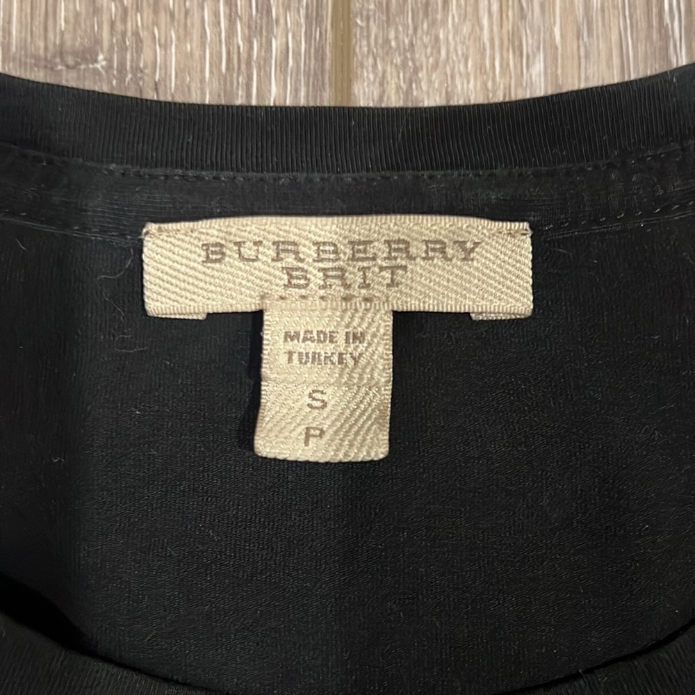 Burberry tee - Picture 2 of 3
